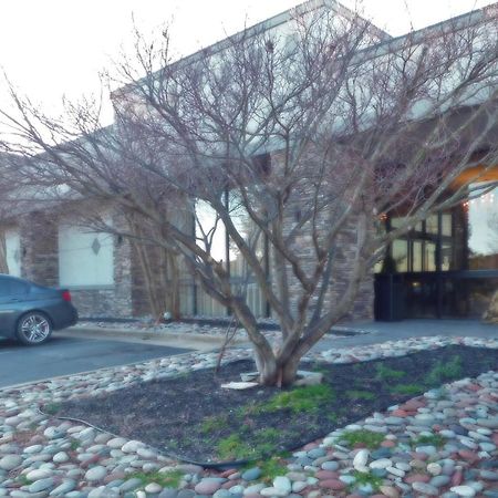Wyndham Garden Greensboro Exterior foto